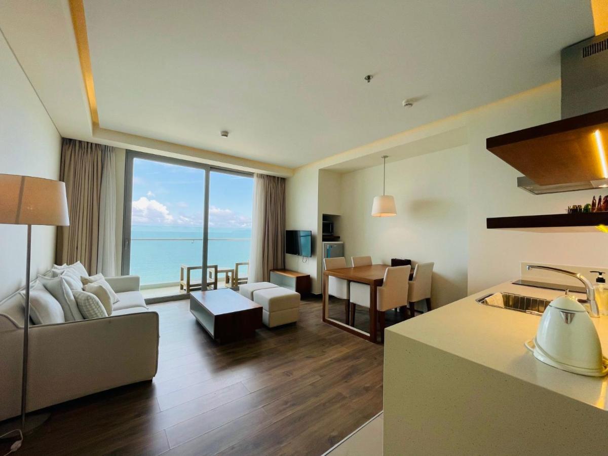 Stunning Apartments Across My Khe Beach ! Rooftop Pool & Gym Danang Exteriér fotografie
