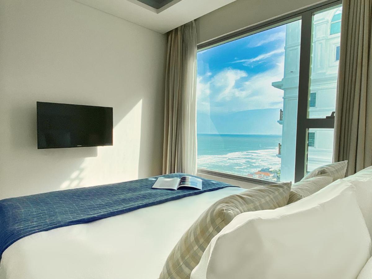 Stunning Apartments Across My Khe Beach ! Rooftop Pool & Gym Danang Exteriér fotografie